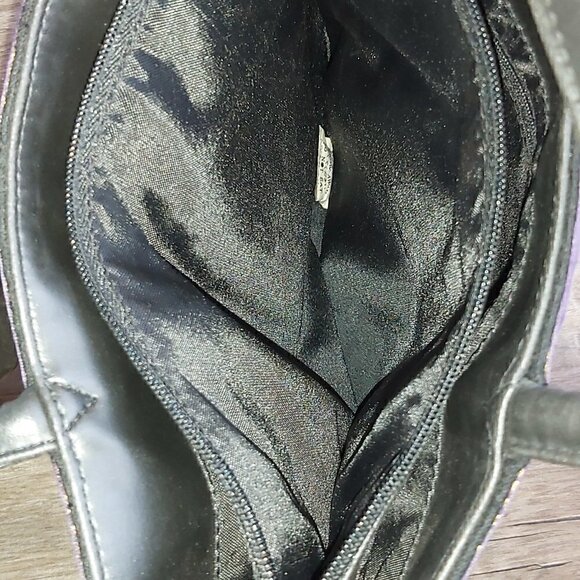 NWOT Imitation Bueno Black Felt Media Bag with Floral Trim - Stylish Purse - Picture 6 of 10